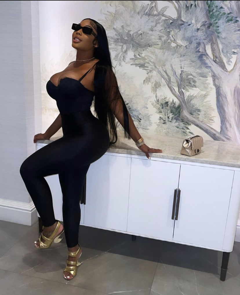 **PRE-ORDER** HD Straight Frontal Wig